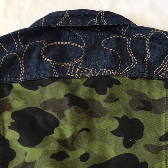 ๐HP๐Leviโs x Bape Trucker Jean Jacket Patchwork - Picture 9 of 16